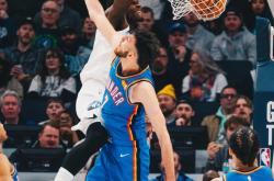 开云体育中国-勇士鏖战爵士，戈贝尔绝境逆转