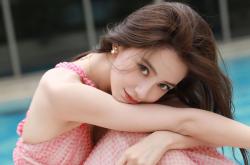 开云sport-格纳布里一骑绝尘！波兰铁血防线力克克罗地亚，技术流对决中的统治性胜利