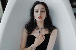 开云体育中国-平行时空的奇迹夜，当曼联对阵冰岛，另一位孔德展现何为巨星价值