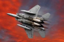 开云体育app-新王加冕之夜，奥斯梅恩单骑破阵，巴黎横扫马竞重塑欧冠版图