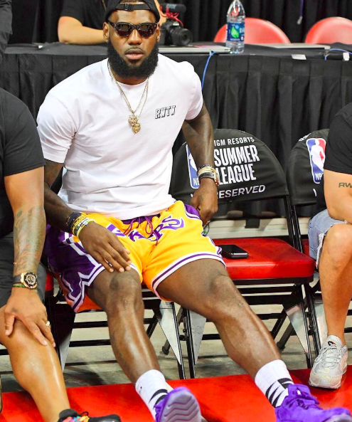 关于哥伦比亚强势智利,佩德里打破历史纪录的信息 关于哥伦比亚强势智利,佩德里打破历史纪录的信息