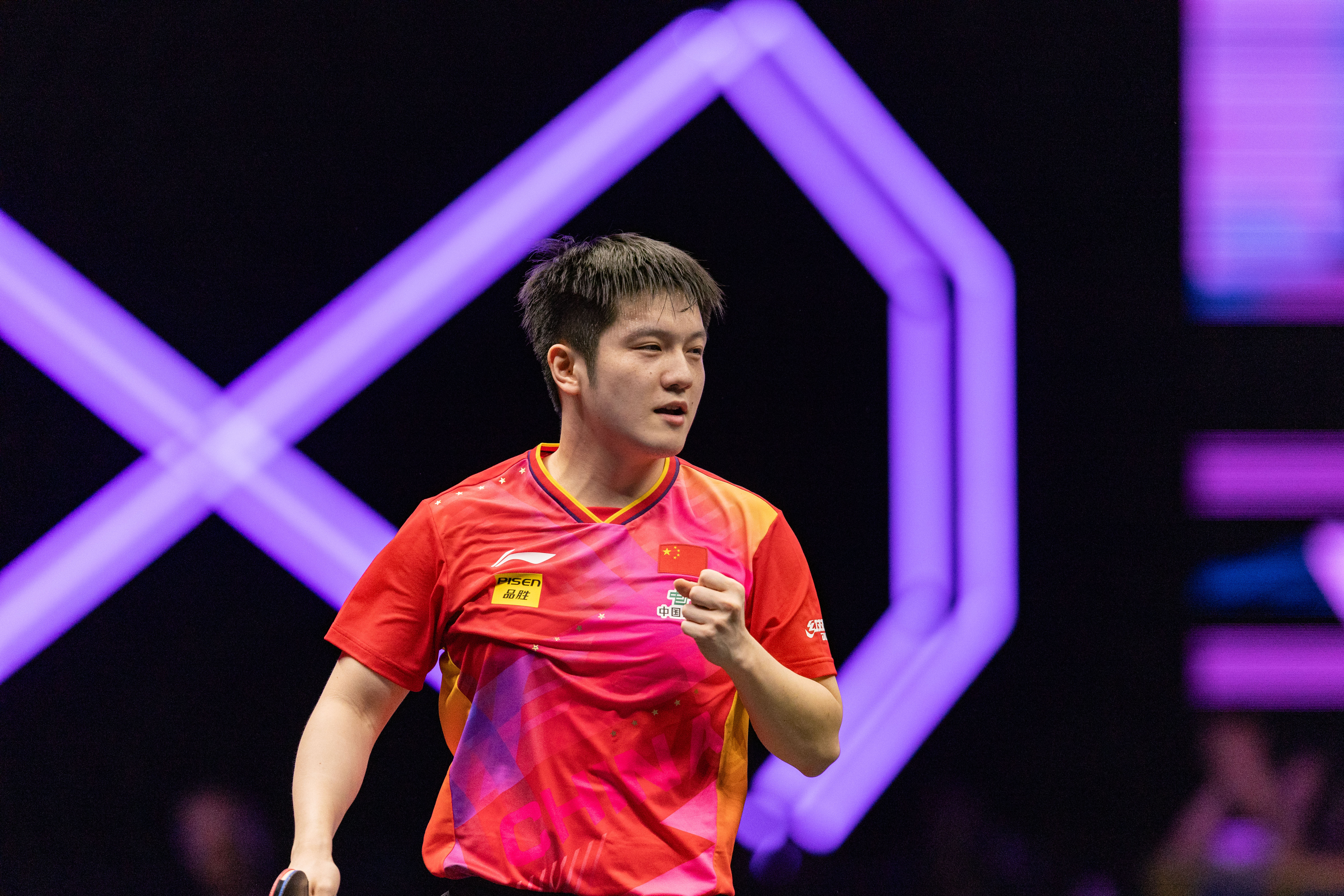 波兰乒乓球队横扫英国乒乓球队,樊振东高光表现 波兰乒乓球队横扫英国乒乓球队,樊振东高光表现