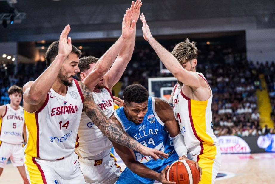 爆冷!欧洲杯强队意外出局震惊全场 爆冷!欧洲杯强队意外出局震惊全场