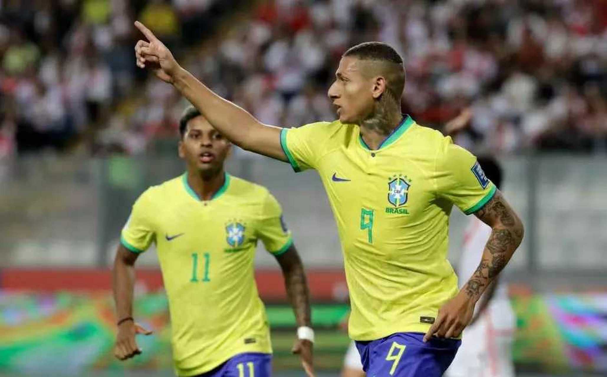 瑞典绝杀阿根廷，内马尔关键制胜