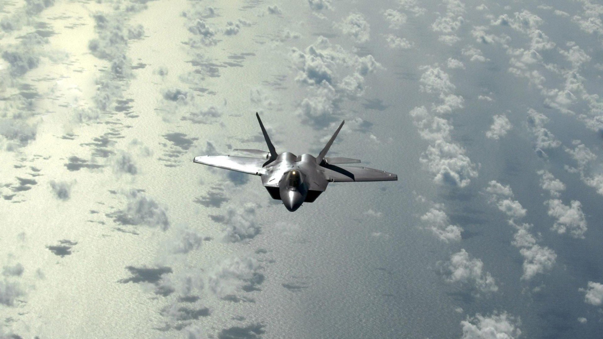 孤胆英雄绝境救主，纳达尔用戴维斯杯再塑红土王朝