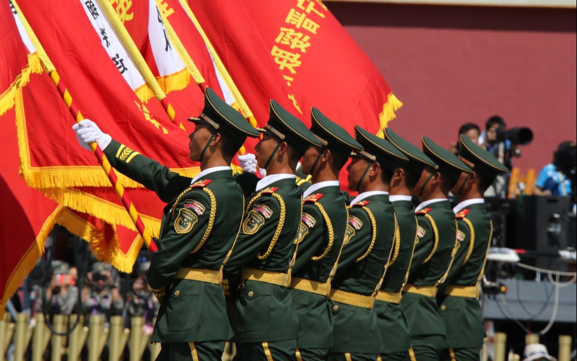 封喉之战，国王如何用团队淬火利剑，将篮网钉在耻辱柱上